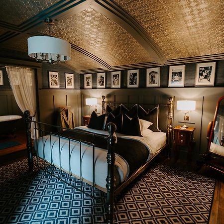 Sheddington Manor - 2 Bedroom Guest House & Cinema Белфаст Экстерьер фото