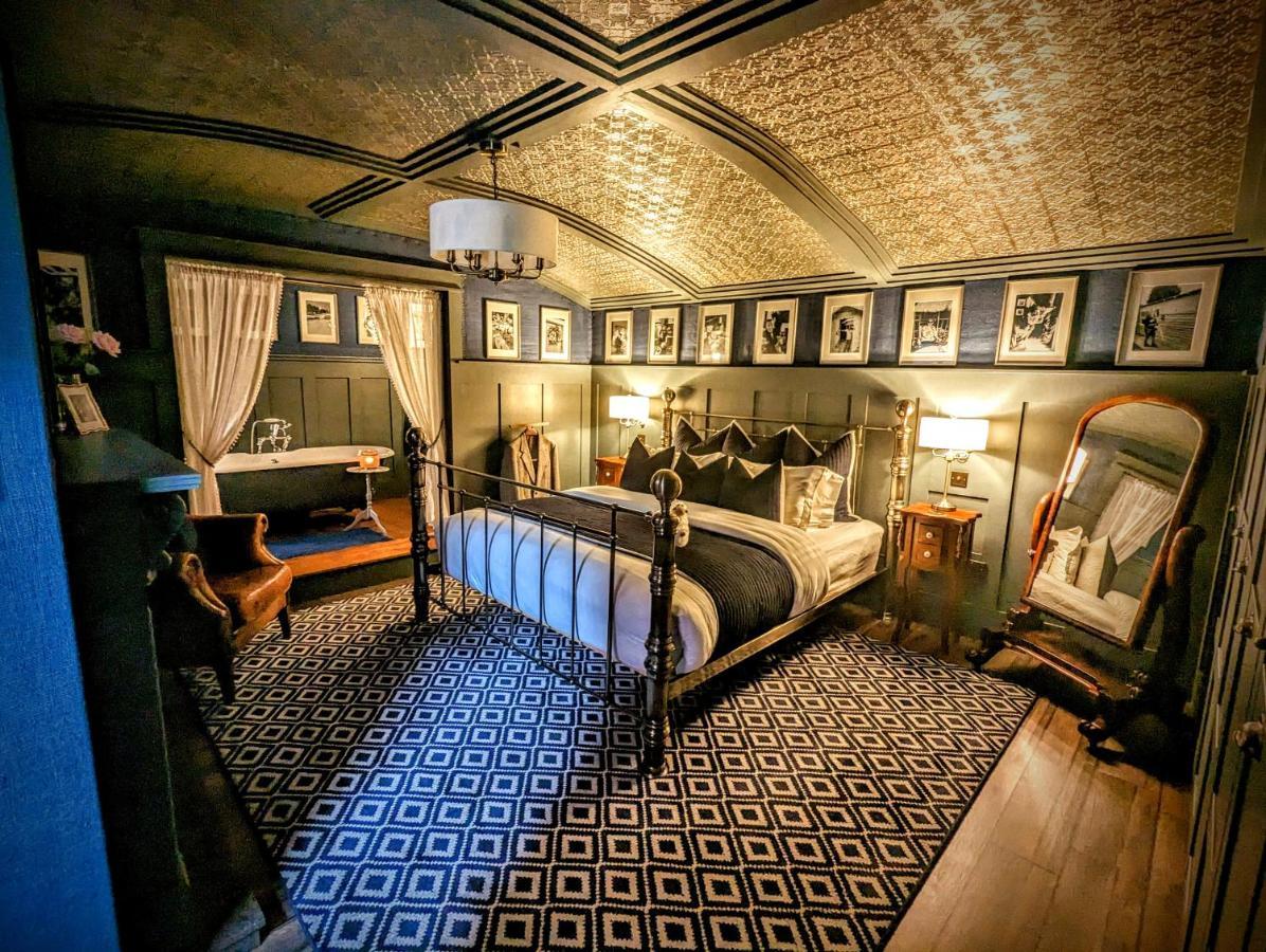 Sheddington Manor - 2 Bedroom Guest House & Cinema Белфаст Экстерьер фото